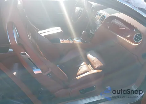 2004 Bentley Continental Gt z USA, uszkodzony, nr VIN SCBCR63W44C021642